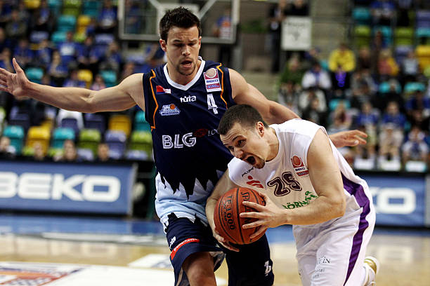 中美篮球迷 中美篮球迷