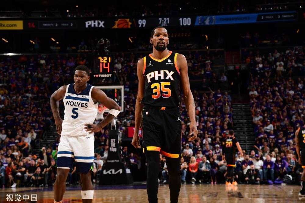 直接拉开了 直接拉开了