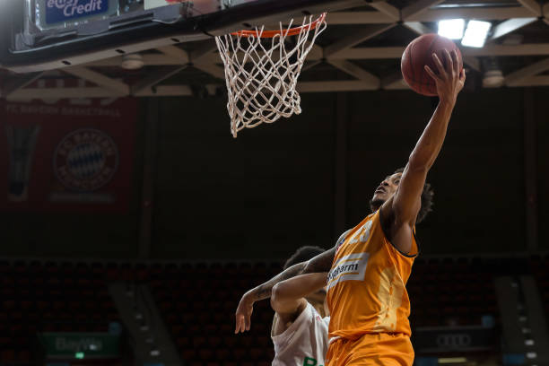 穆迪正在快 穆迪正在快